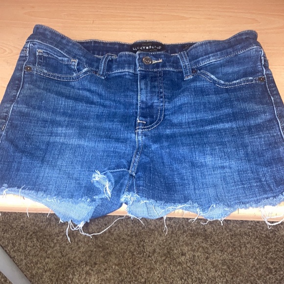 Luck 🍀 Brand shorts 🩳 - Picture 5 of 7